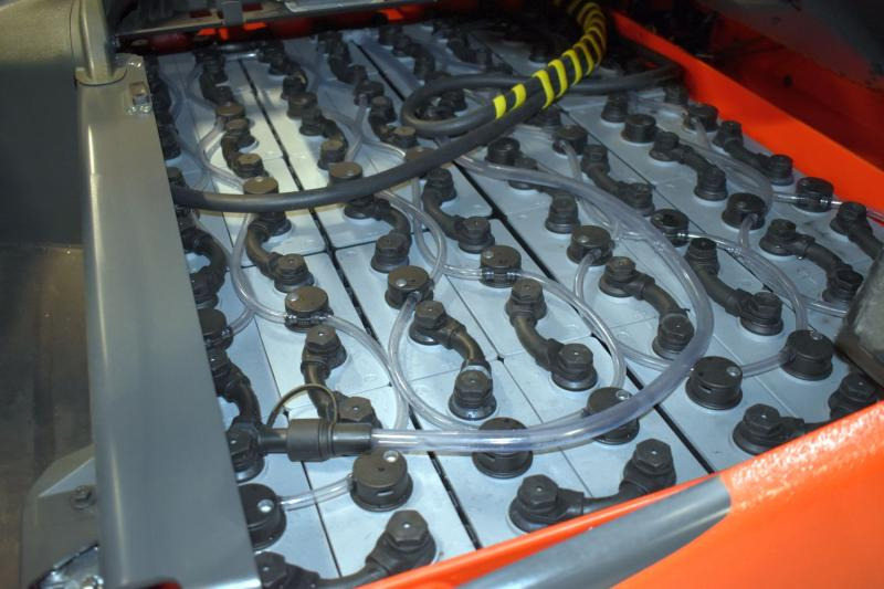 Linde E 30/600 H 1252 - Električni viličar: slika 5 Linde E 30/600 H 1252 - Električni viličar: slika 5
