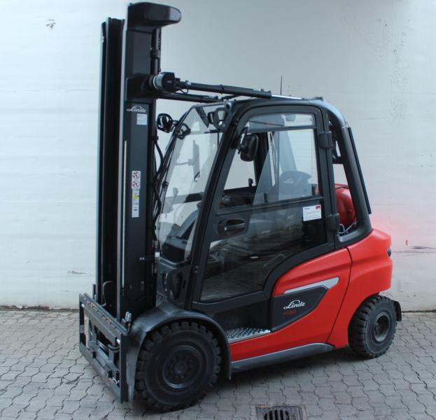 Linde H 30 T 1202 - Plinski viličar: slika 1 Linde H 30 T 1202 - Plinski viličar: slika 1