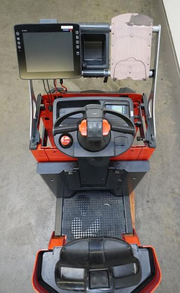 Linde P 30 C 1190 - Vlečni traktor: slika 3 Linde P 30 C 1190 - Vlečni traktor: slika 3