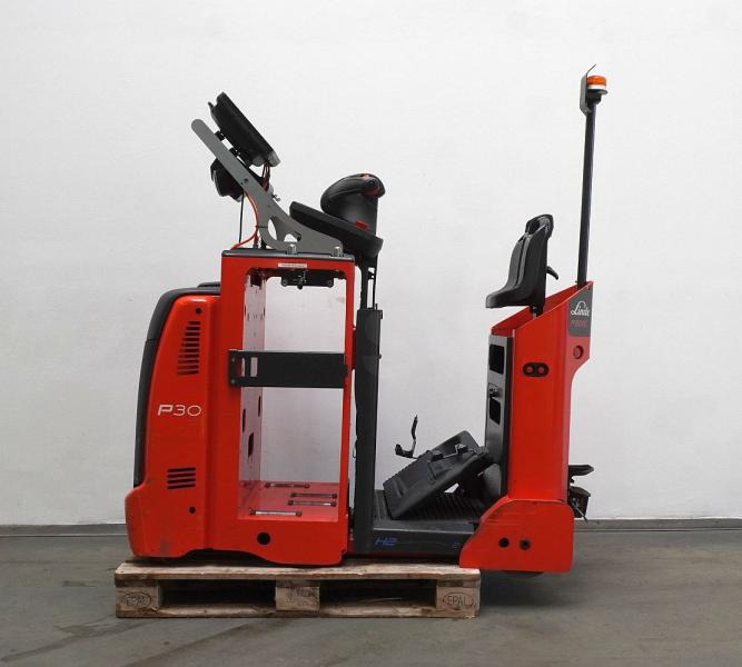 Linde P 30 C 1190 - Vlečni traktor: slika 4 Linde P 30 C 1190 - Vlečni traktor: slika 4