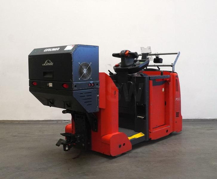 Linde P 50 C 1190 - Vlečni traktor: slika 2 Linde P 50 C 1190 - Vlečni traktor: slika 2