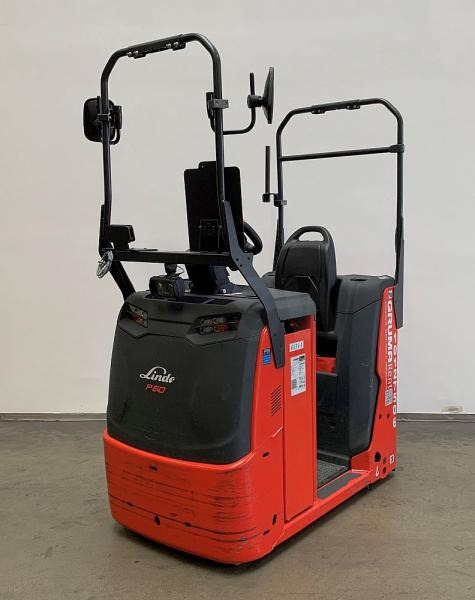 Linde P 60 C 4595-00 - Vlečni traktor: slika 2 Linde P 60 C 4595-00 - Vlečni traktor: slika 2