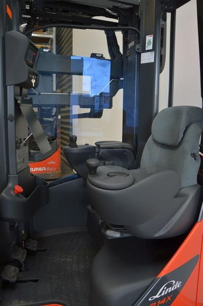 Linde R 14 X 116-03 - Viličar s pomičnim teleskopom: slika 3 Linde R 14 X 116-03 - Viličar s pomičnim teleskopom: slika 3
