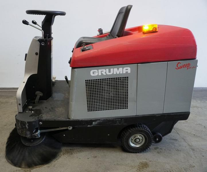 MOTOSCOPA SWEEPER SWEEP 71 V Plus - Industrijski pometalni stroj: slika 4 MOTOSCOPA SWEEPER SWEEP 71 V Plus - Industrijski pometalni stroj: slika 4
