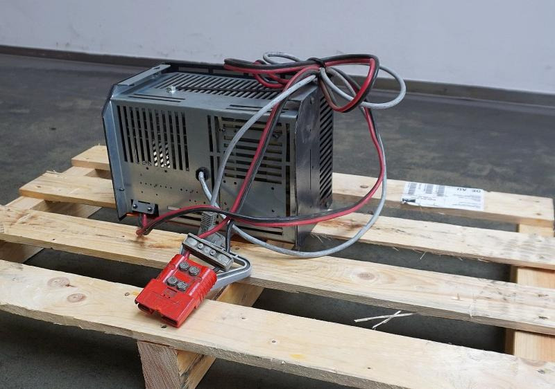 STILL ecotron XM 24V 35A - Akumulator: slika 2 STILL ecotron XM 24V 35A - Akumulator: slika 2