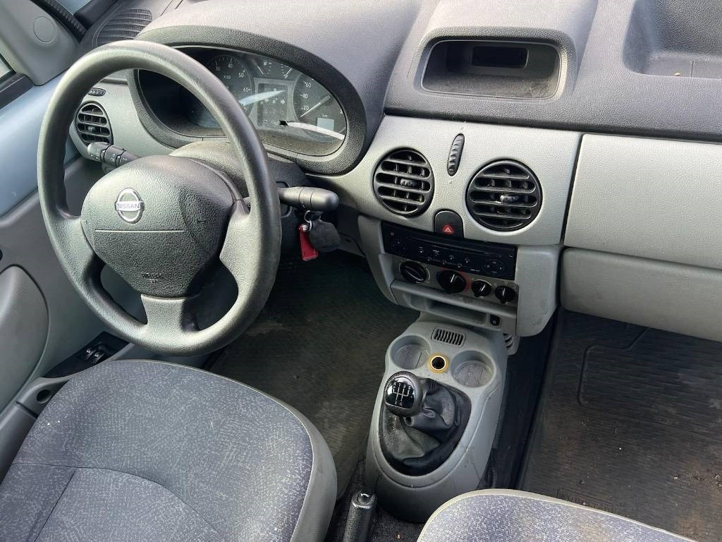 Nissan Kubistar 1,5 80 serie 7283 - Avtomobil: slika 5 Nissan Kubistar 1,5 80 serie 7283 - Avtomobil: slika 5