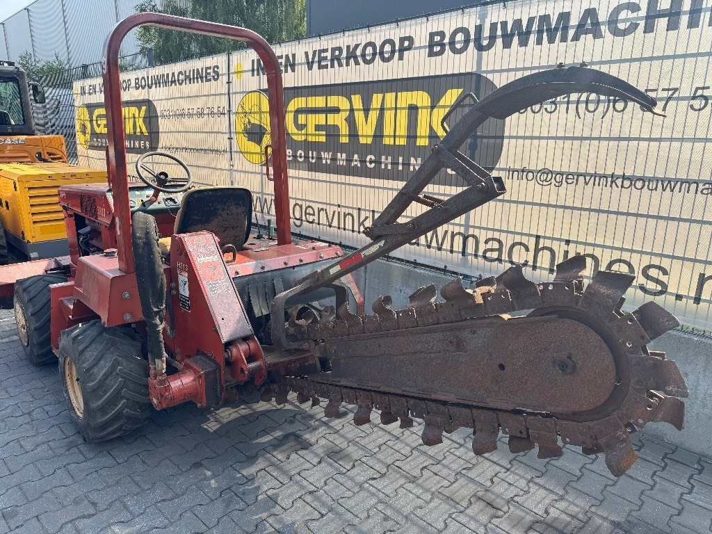 Ditch Witch 3700 DD - Rovokopač: slika 5 Ditch Witch 3700 DD - Rovokopač: slika 5