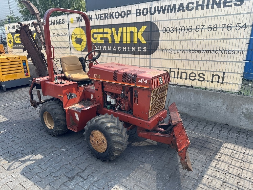 Ditch Witch 3700 DD - Rovokopač: slika 1 Ditch Witch 3700 DD - Rovokopač: slika 1