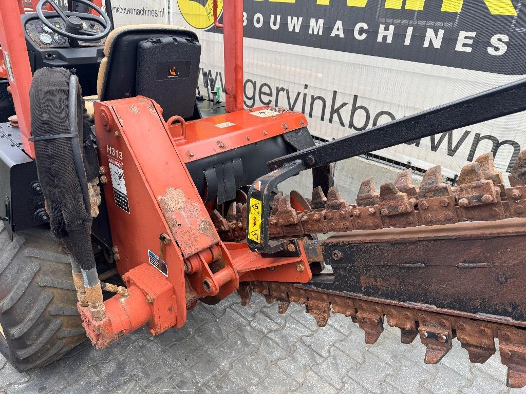 Rovokopač Ditch Witch RT 40: slika 9