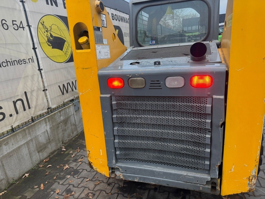 Mini nakladalec Gehl 5640: slika 6 Mini nakladalec Gehl 5640: slika 6