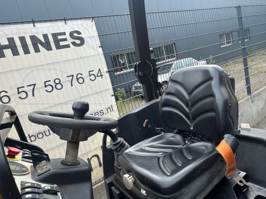 Cestni valjar JCB VMT 430-130: slika 13 Cestni valjar JCB VMT 430-130: slika 13