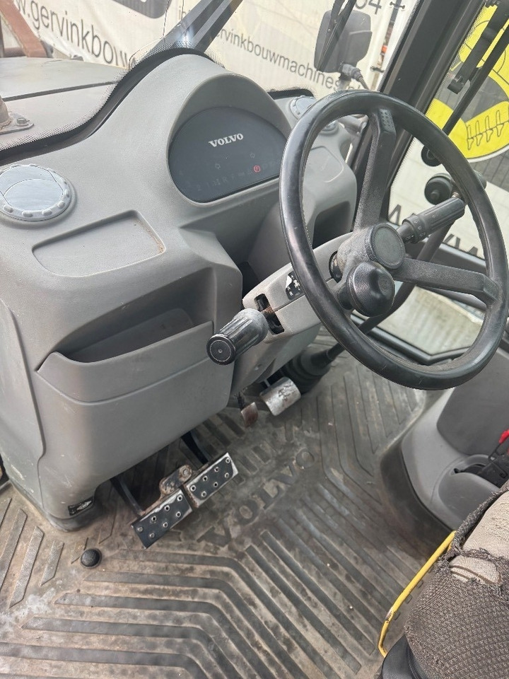 Bager nakladalec Volvo BL 71: slika 9