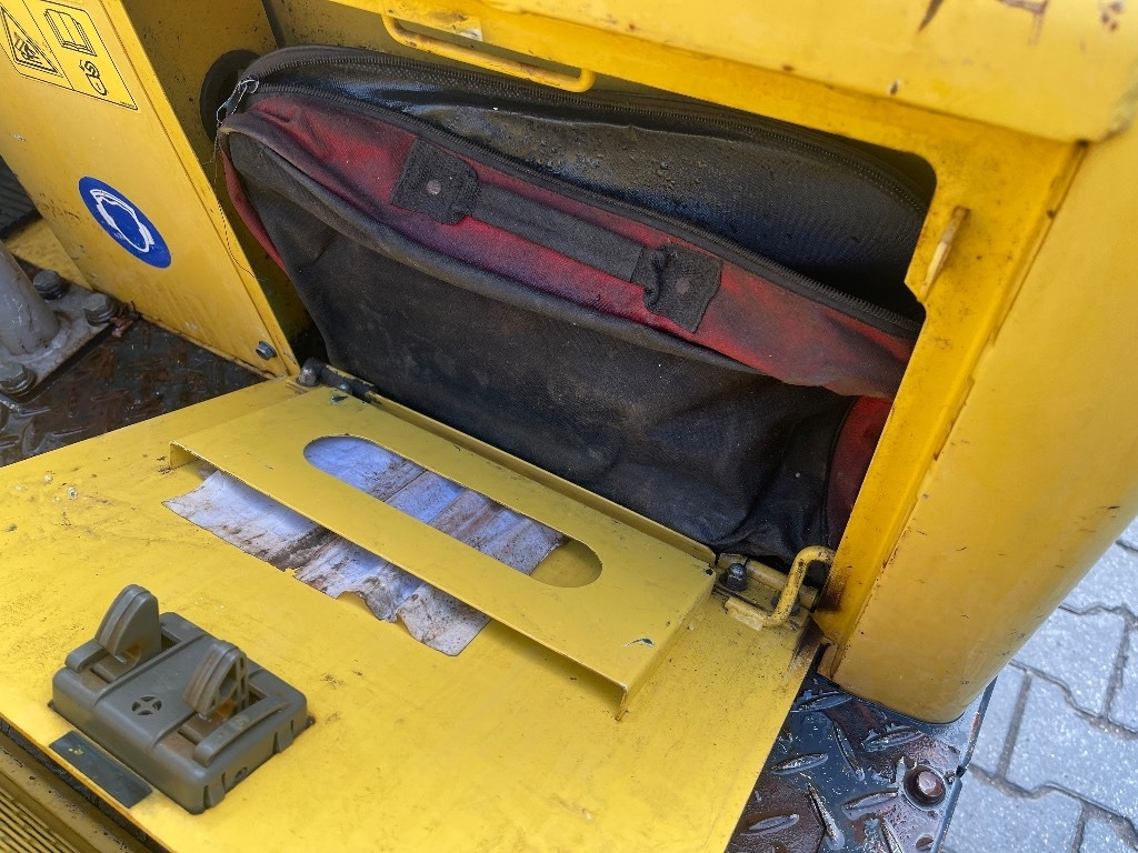 Yanmar C 30 R - Mini demper: slika 5 Yanmar C 30 R - Mini demper: slika 5