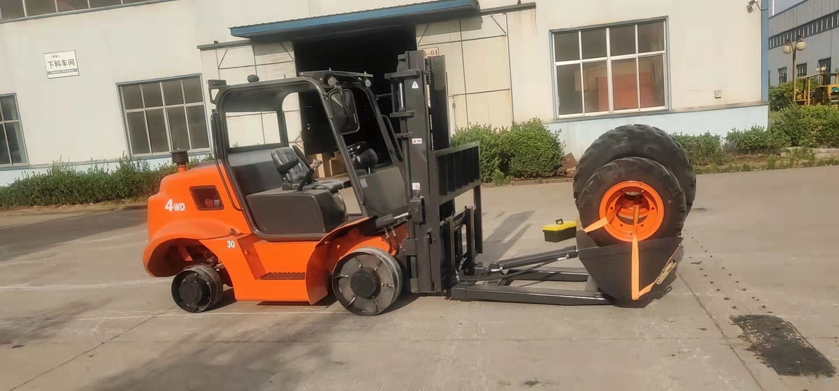 Nov Terenski viličar QINGDAO PROMISING 3T 4WD Rough Terrain Forklift CPCD30: slika 8