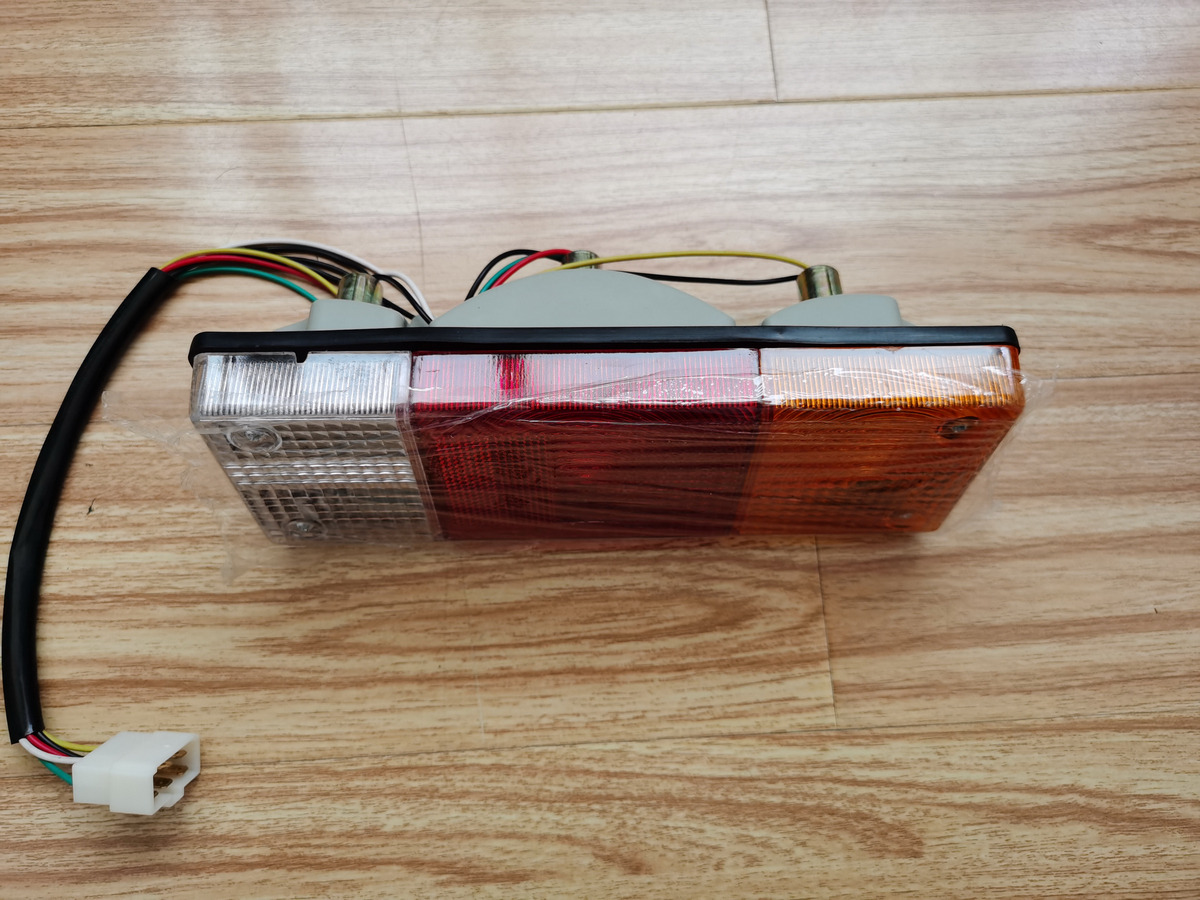 Qingdao Promising Rear Combination Light for China Loader - Zadnje luči za Kolesni nakladalec: slika 3 Qingdao Promising Rear Combination Light for China Loader - Zadnje luči za Kolesni nakladalec: slika 3
