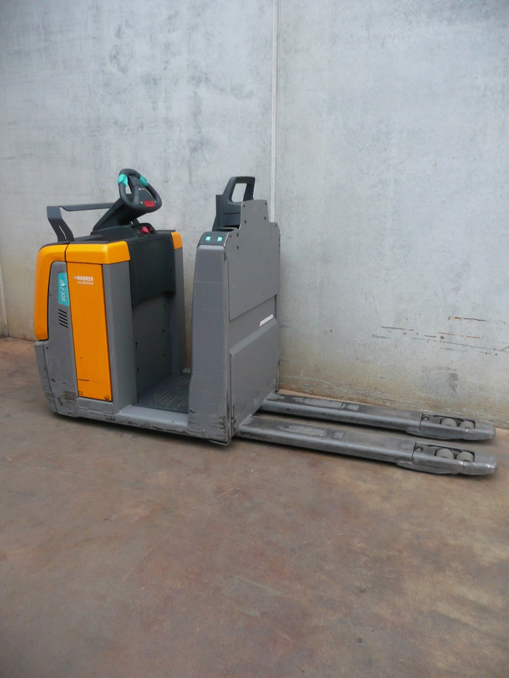 Jungheinrich ECE 220 1250x540mm - Stroj za pripravo blaga: slika 4 Jungheinrich ECE 220 1250x540mm - Stroj za pripravo blaga: slika 4