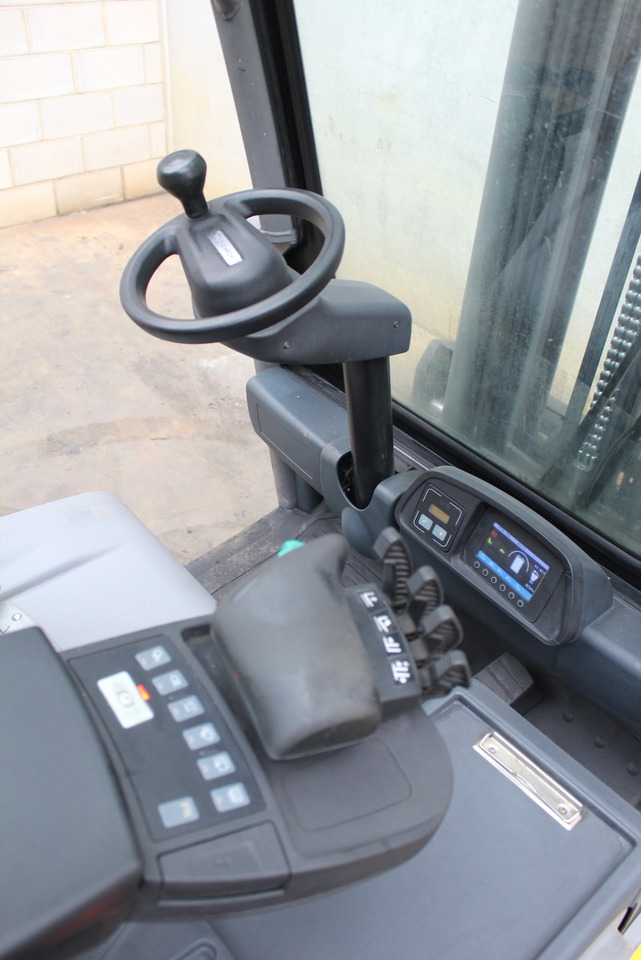 Električni viličar Jungheinrich EFG 320 545 DZ: slika 7 Električni viličar Jungheinrich EFG 320 545 DZ: slika 7