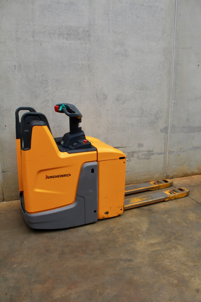 Jungheinrich ERE 120 LI-ION - Paletni viličar: slika 3 Jungheinrich ERE 120 LI-ION - Paletni viličar: slika 3