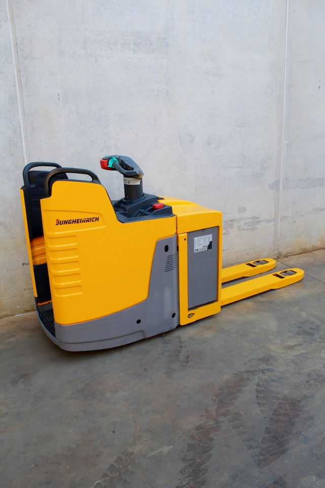 Jungheinrich ERE 225 - Paletni viličar: slika 3 Jungheinrich ERE 225 - Paletni viličar: slika 3