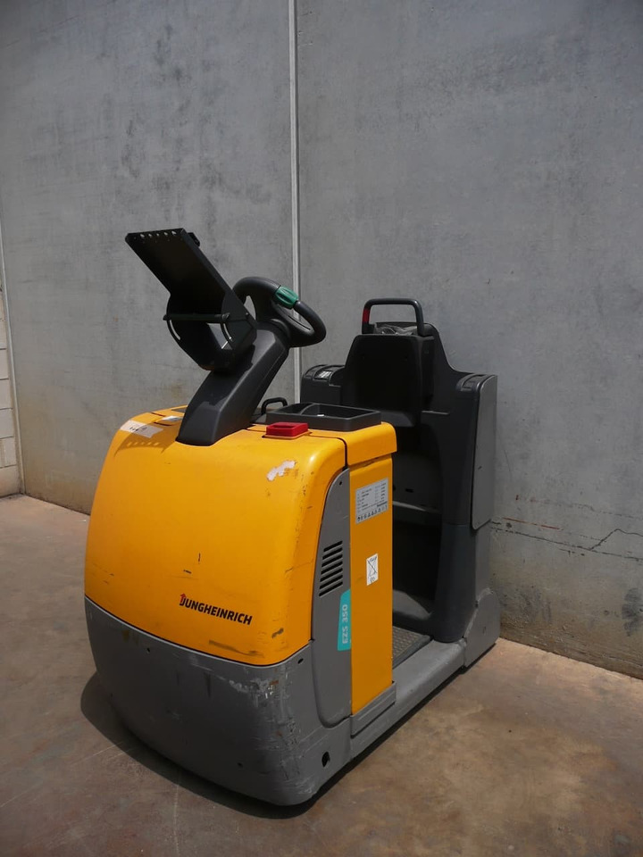 Jungheinrich EZS 350 - Vlečni traktor: slika 1 Jungheinrich EZS 350 - Vlečni traktor: slika 1