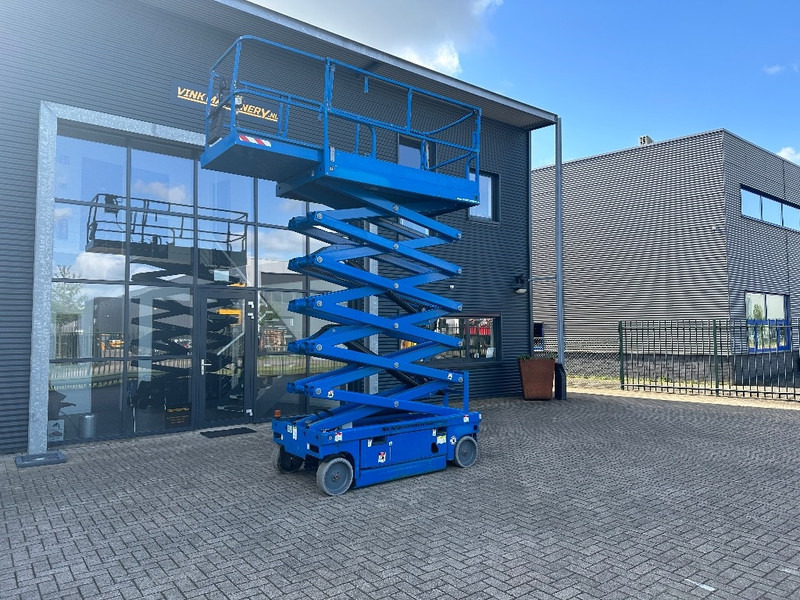 Haulotte Compact 14 - Škarjasta dvižna ploščad: slika 2 Haulotte Compact 14 - Škarjasta dvižna ploščad: slika 2