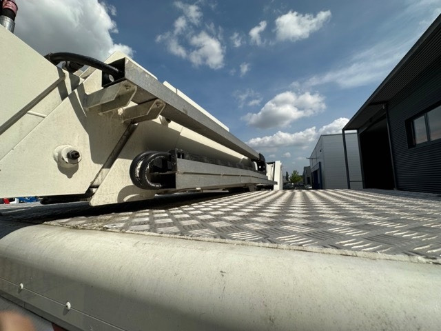 Dvižna ploščad montirana na tovornjak custers T265-18: slika 18 Dvižna ploščad montirana na tovornjak custers T265-18: slika 18