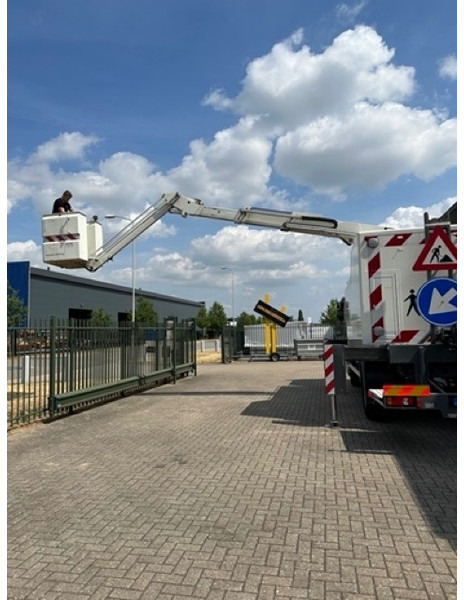 Dvižna ploščad montirana na tovornjak custers T265-18: slika 20 Dvižna ploščad montirana na tovornjak custers T265-18: slika 20