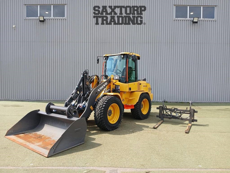 Volvo L35HT +Vikplog + Sandspridarskopa + skopa + Hydr G - Mini nakladalec: slika 2 Volvo L35HT +Vikplog + Sandspridarskopa + skopa + Hydr G - Mini nakladalec: slika 2