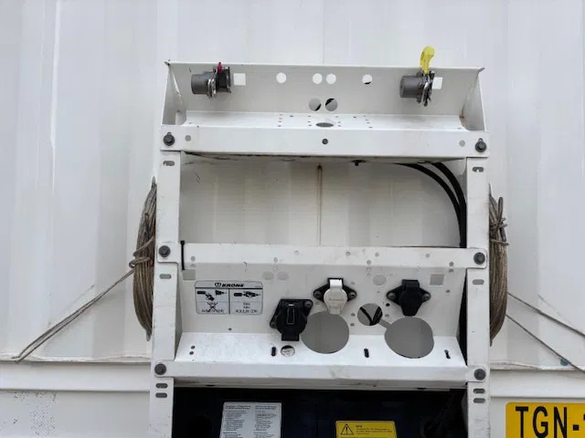 Polprikolica s ponjavo Krone SD 3 axle drum brake schuifzeil schuifdak: slika 17