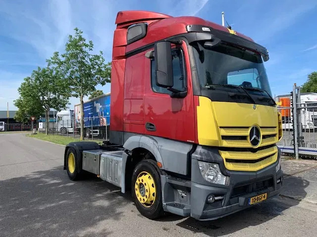 Mercedes-Benz Actros 1840 Euro 6 streamspace - Vlačilec: slika 3 Mercedes-Benz Actros 1840 Euro 6 streamspace - Vlačilec: slika 3