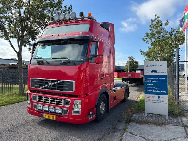 Volvo FH 12 480 Globe XL Euro 5 7B chassis tyres new - Vlačilec: slika 3 Volvo FH 12 480 Globe XL Euro 5 7B chassis tyres new - Vlačilec: slika 3