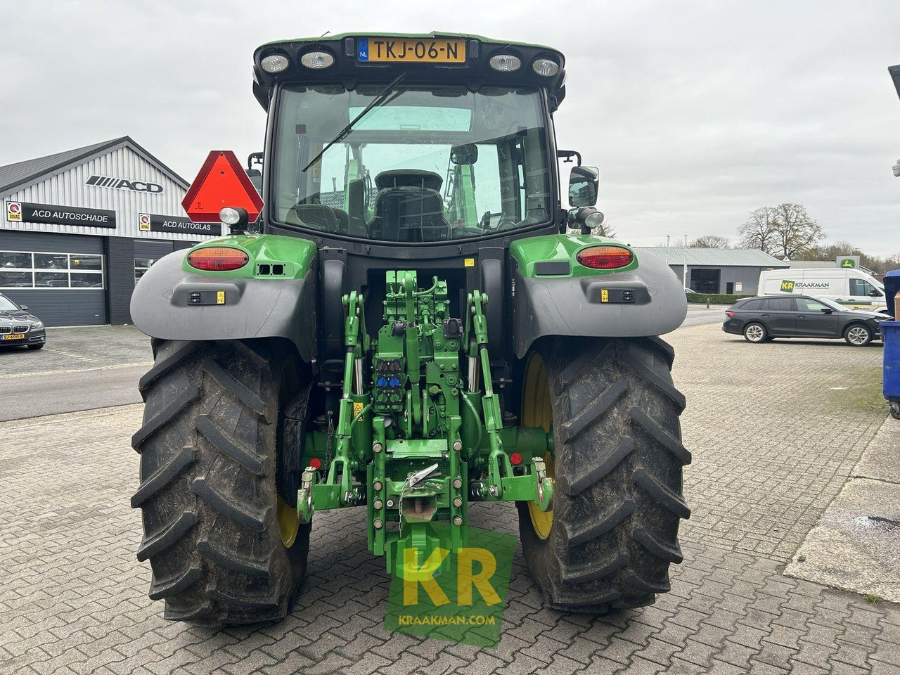 6110R John Deere - Traktor: slika 3 6110R John Deere - Traktor: slika 3