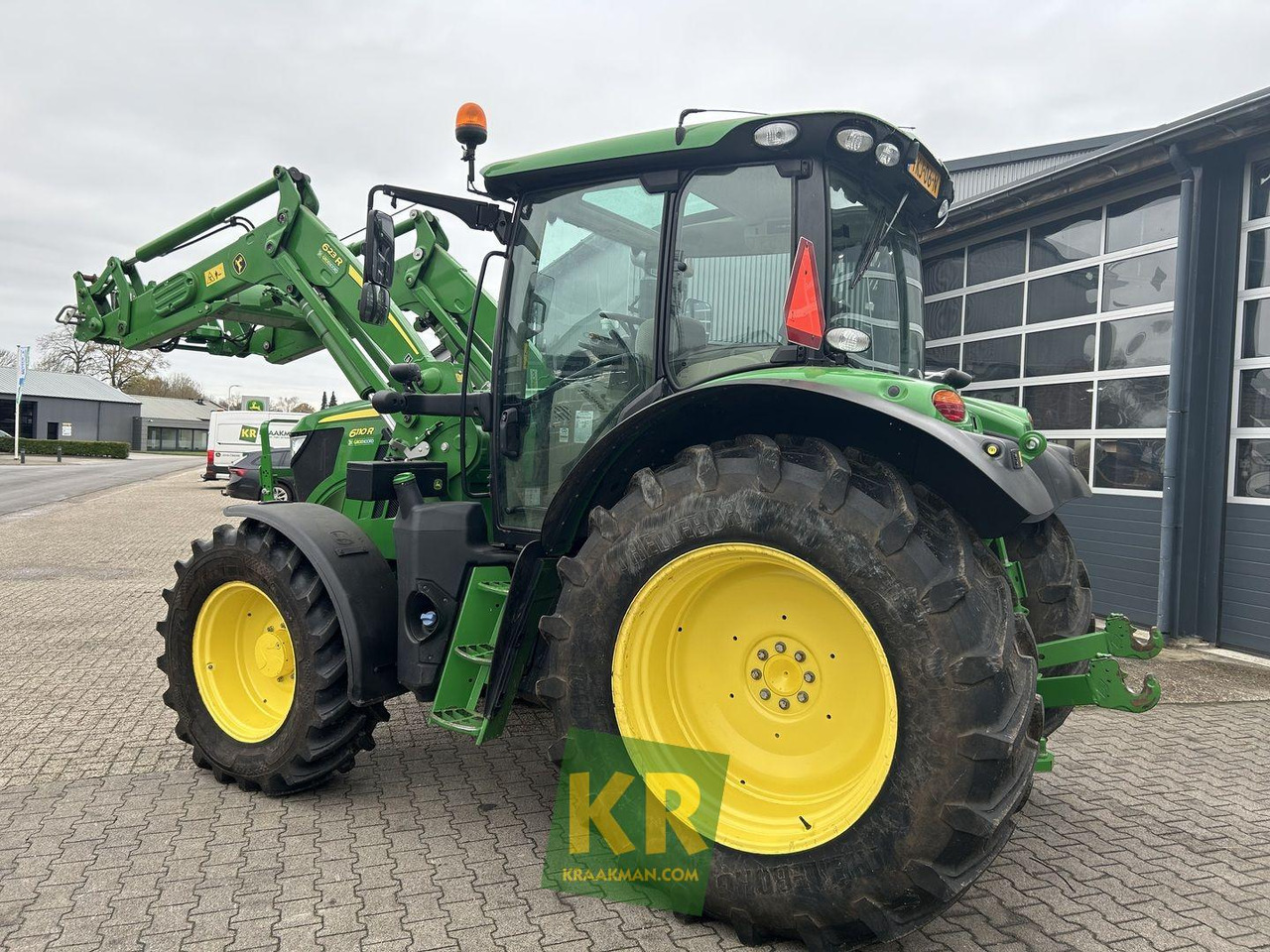 6110R John Deere - Traktor: slika 1 6110R John Deere - Traktor: slika 1