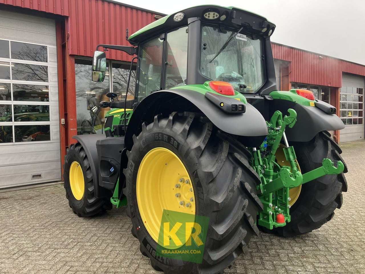 6140M John Deere - Traktor: slika 5 6140M John Deere - Traktor: slika 5