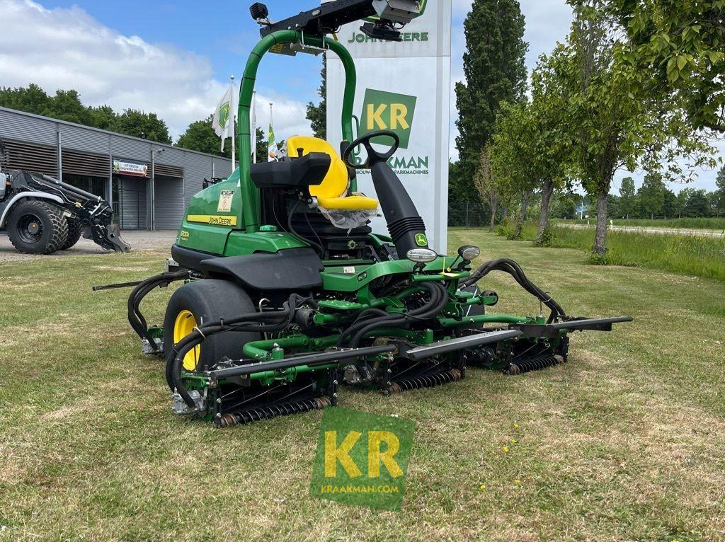 6700A John Deere - Vrtna kosilnica: slika 2 6700A John Deere - Vrtna kosilnica: slika 2