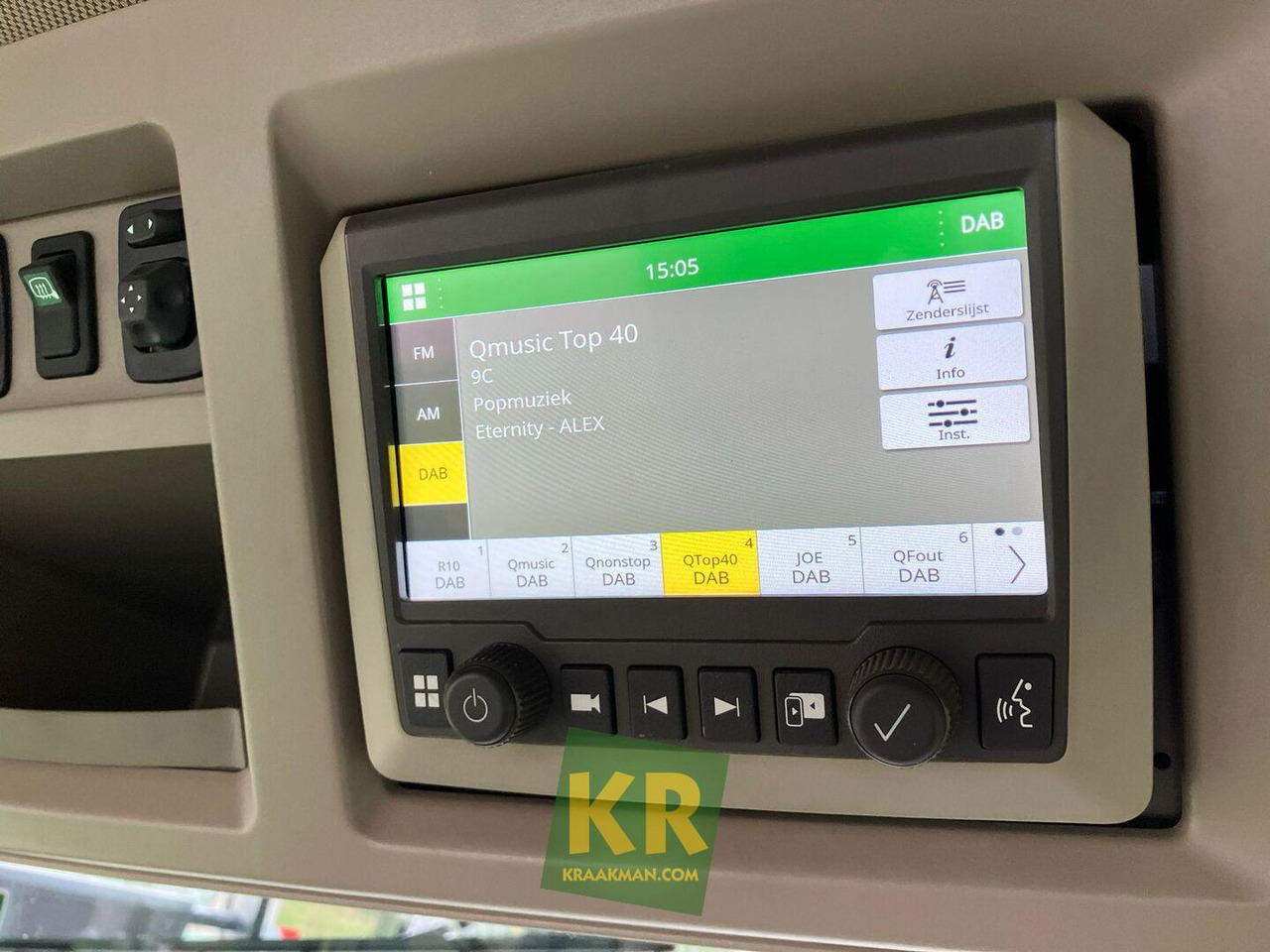 7R 350 John Deere - Traktor: slika 2 7R 350 John Deere - Traktor: slika 2