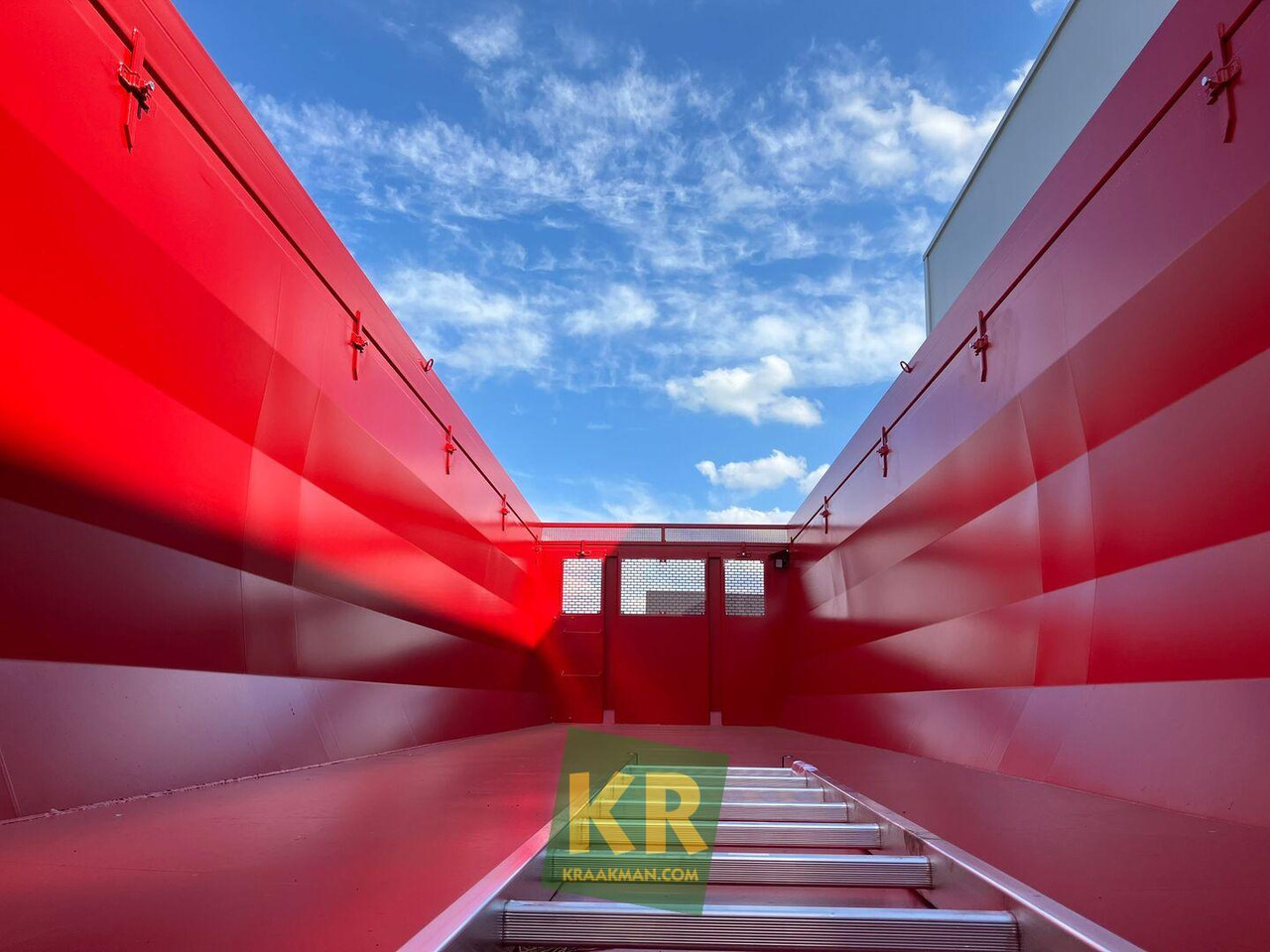 BIG BODY 900 Krampe - Kmetijska kiper prikolica/ Demper: slika 5 BIG BODY 900 Krampe - Kmetijska kiper prikolica/ Demper: slika 5