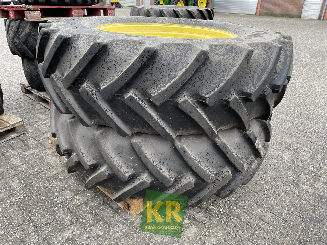 Banden Continental Continental - Kompletno kolo za Kmetijski stroj: slika 2 Banden Continental Continental - Kompletno kolo za Kmetijski stroj: slika 2