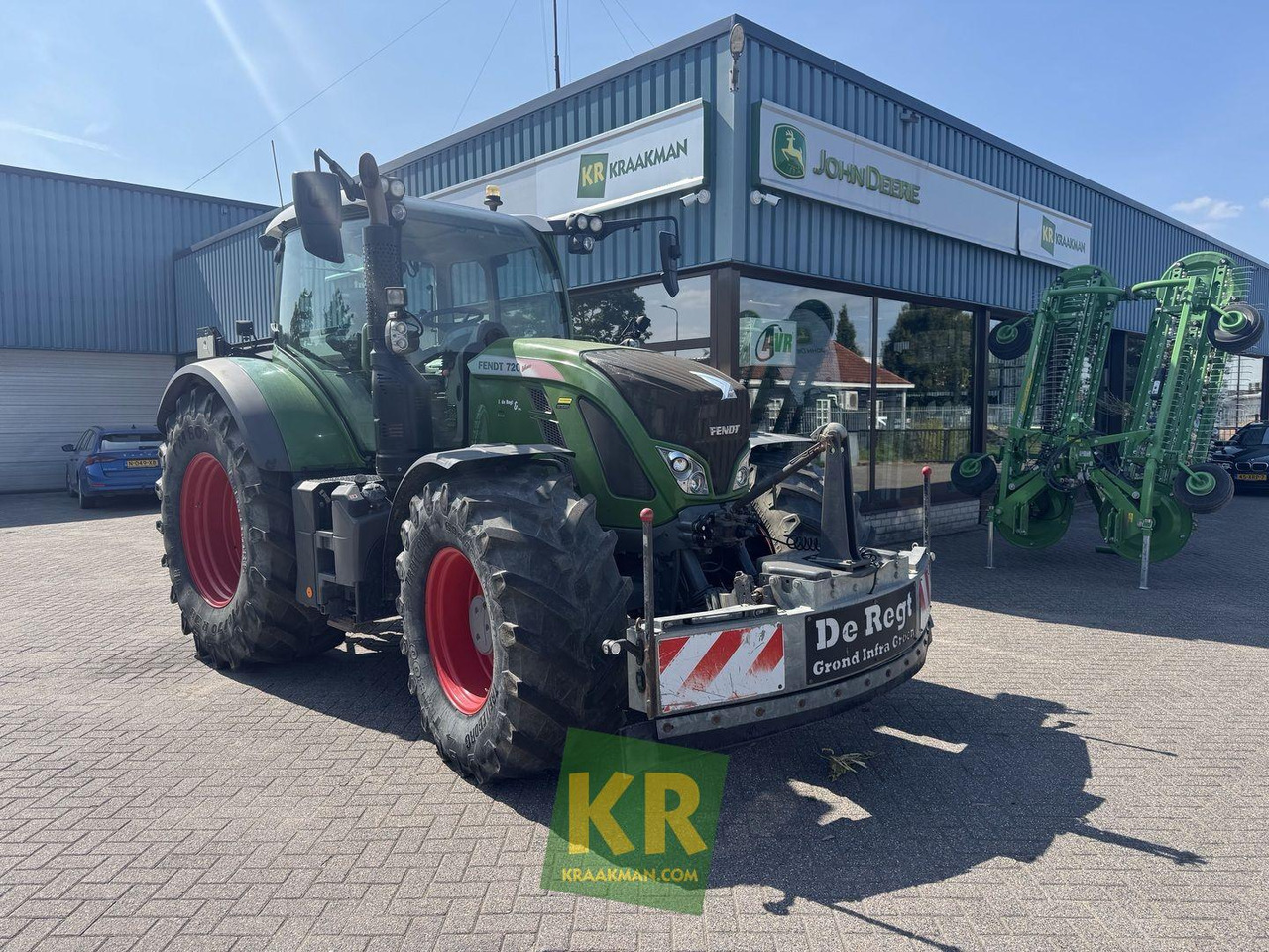 Fendt 720 Vario - Traktor: slika 1 Fendt 720 Vario - Traktor: slika 1