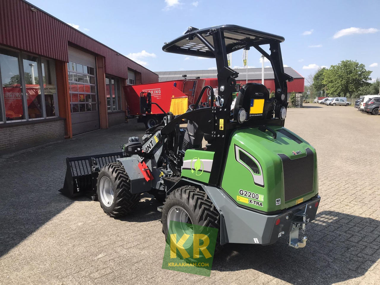 Giant G2200E - Zgibni nakladalnik: slika 4 Giant G2200E - Zgibni nakladalnik: slika 4