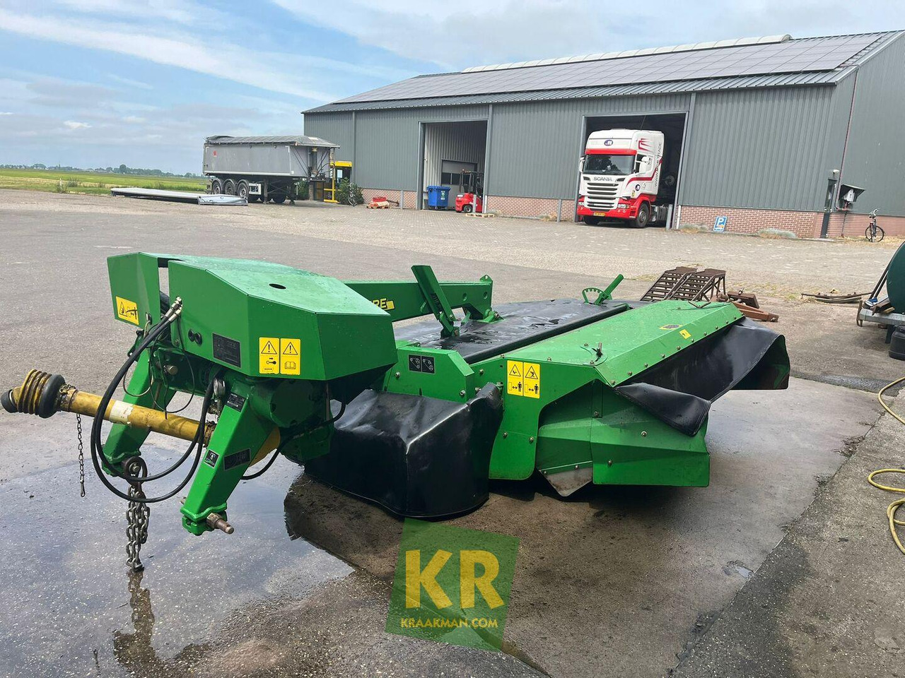 John Deere 328 - Kosilnica: slika 2 John Deere 328 - Kosilnica: slika 2