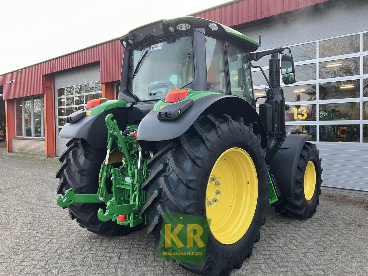 John Deere 6120M - Traktor: slika 3 John Deere 6120M - Traktor: slika 3