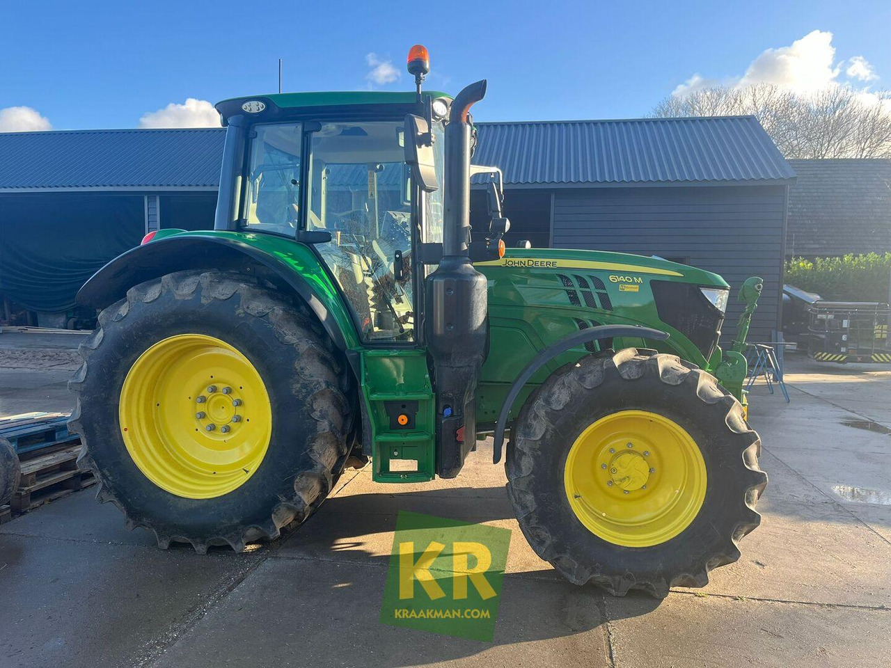 John Deere 6140M - Traktor: slika 1 John Deere 6140M - Traktor: slika 1