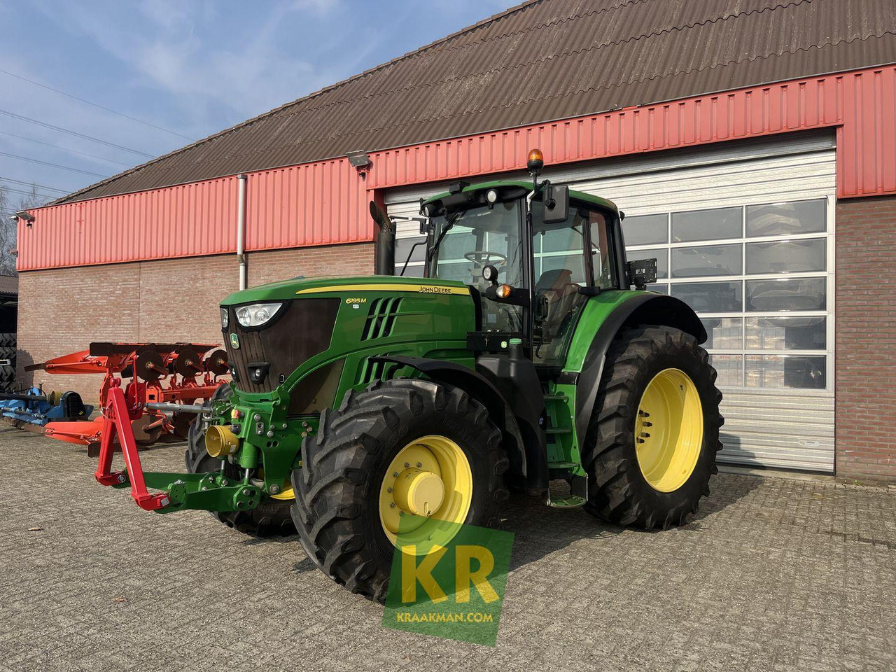 John Deere 6195M - Traktor: slika 1 John Deere 6195M - Traktor: slika 1