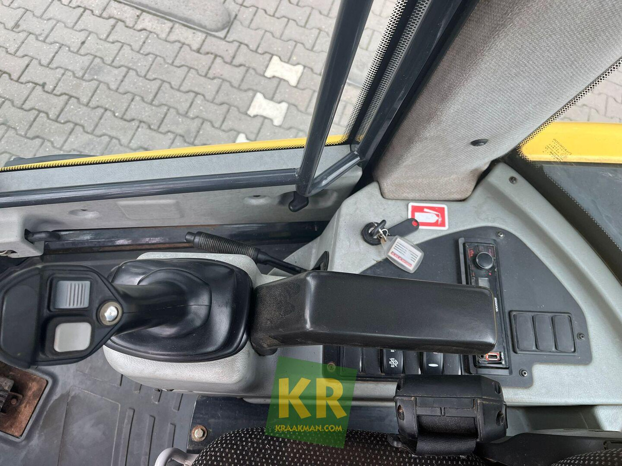 V100 shovel Yanmar - Kolesni nakladalec: slika 3 V100 shovel Yanmar - Kolesni nakladalec: slika 3