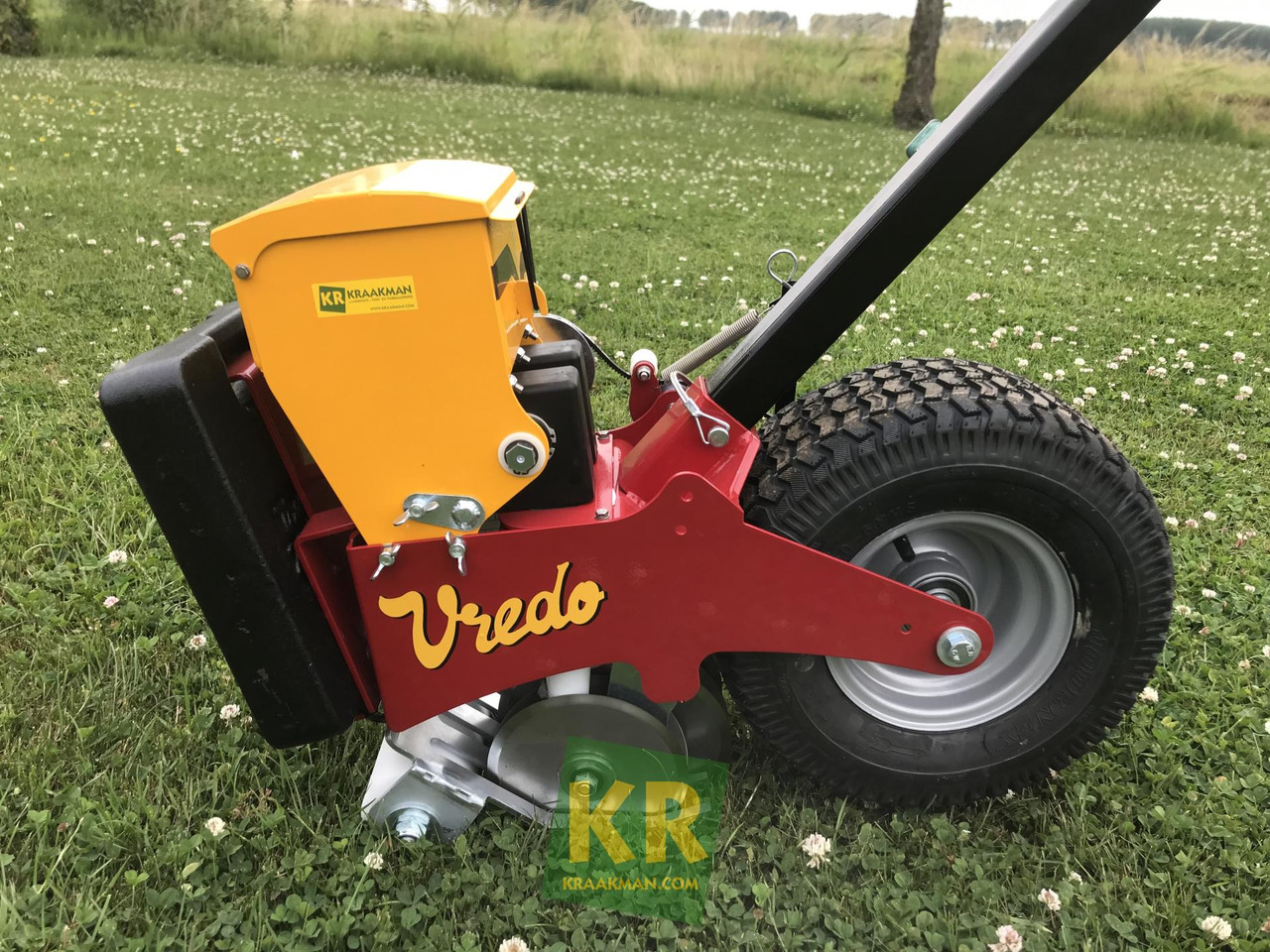 Vredo Turf Buddy - Oprema za obdelavo tal: slika 2 Vredo Turf Buddy - Oprema za obdelavo tal: slika 2