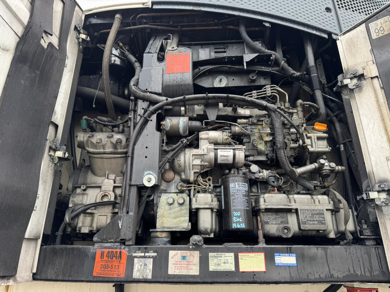 Gray and Adams 2012 SLXe 400 – DFT155 - Polprikolica hladilnik: slika 4 Gray and Adams 2012 SLXe 400 – DFT155 - Polprikolica hladilnik: slika 4