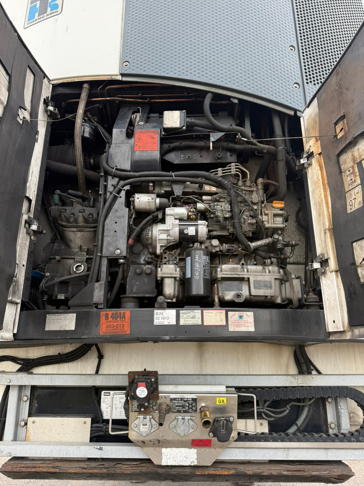 Gray and Adams 2014 SLXe 300 – 3026 - Polprikolica hladilnik: slika 2 Gray and Adams 2014 SLXe 300 – 3026 - Polprikolica hladilnik: slika 2