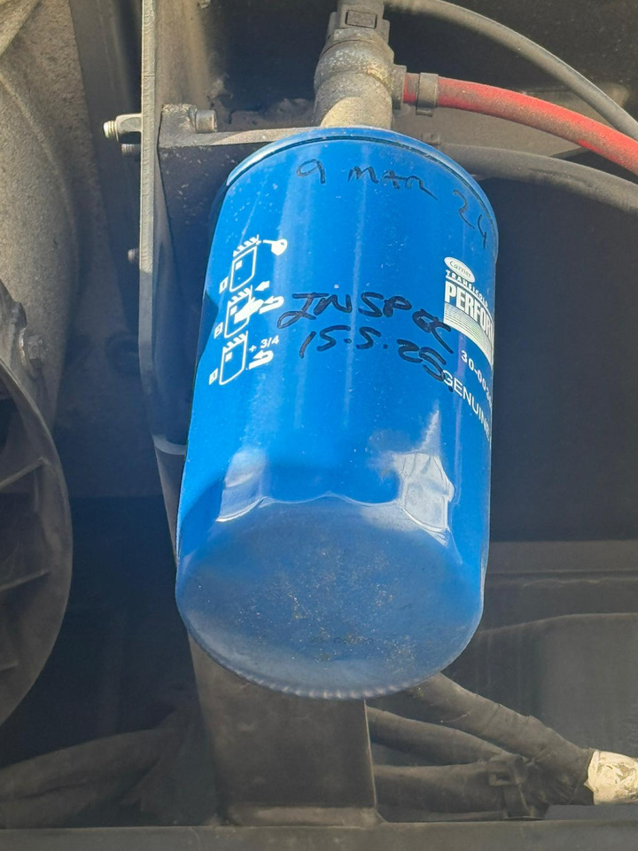 Gray and Adams 2016 Vector 1350 – MJG039 - Polprikolica hladilnik: slika 4 Gray and Adams 2016 Vector 1350 – MJG039 - Polprikolica hladilnik: slika 4