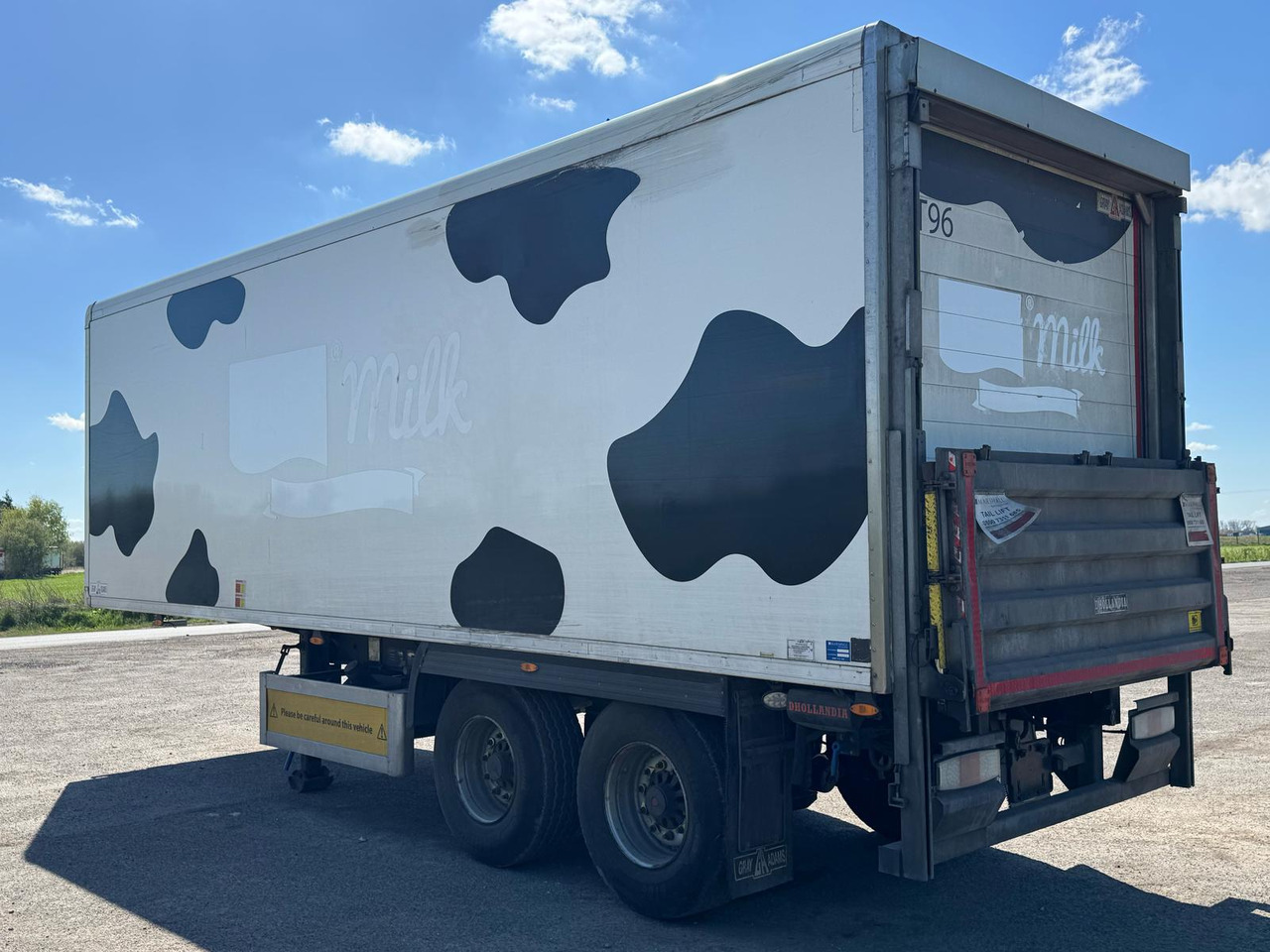 Gray and Adams 2021 Vector 1350 – T96 - Polprikolica hladilnik: slika 4 Gray and Adams 2021 Vector 1350 – T96 - Polprikolica hladilnik: slika 4